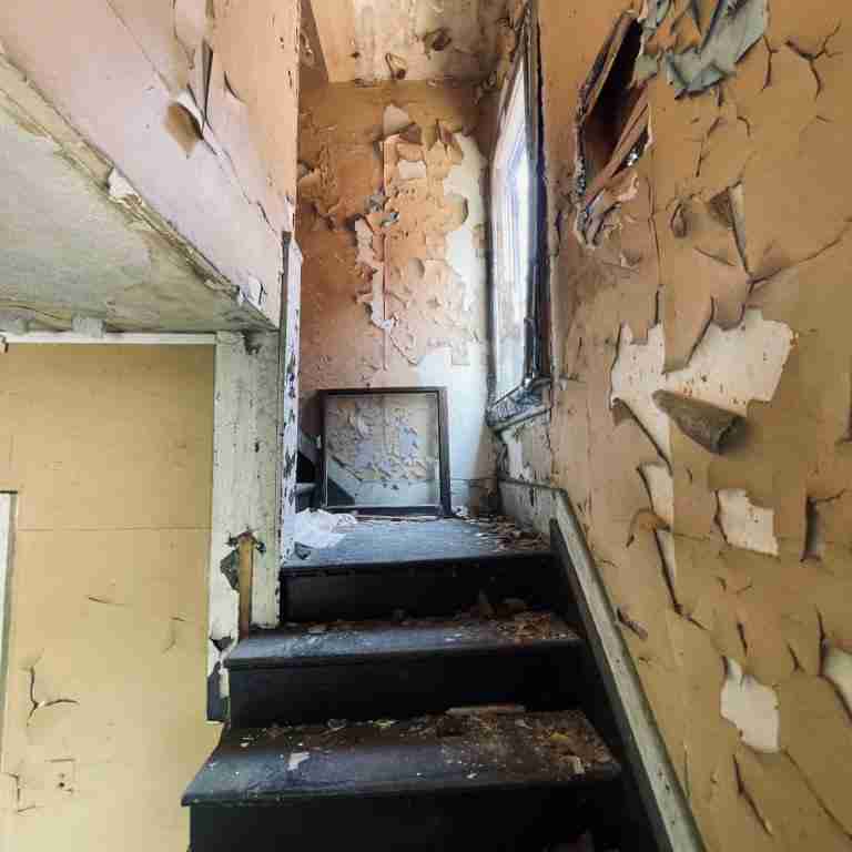 3328 Blaine (31).jpg